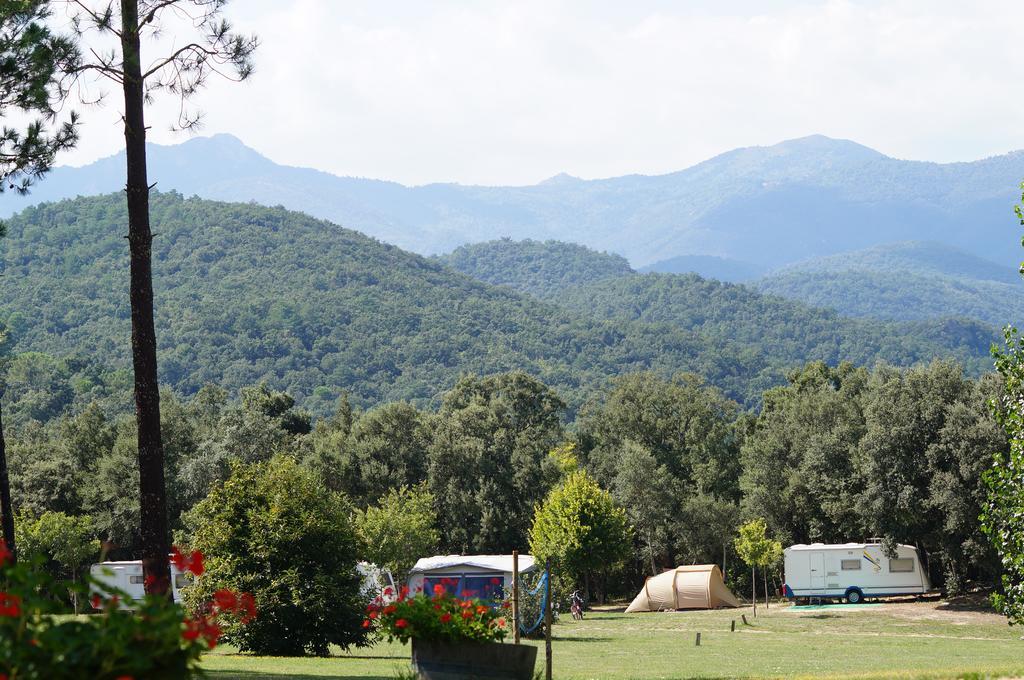 Camping Maçanet de Cabrenys Exteriör bild