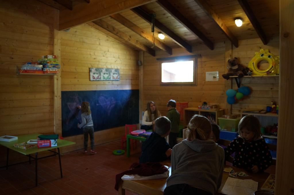 Camping Maçanet de Cabrenys Exteriör bild