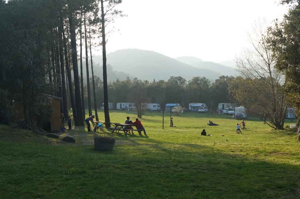 Camping Maçanet de Cabrenys Exteriör bild